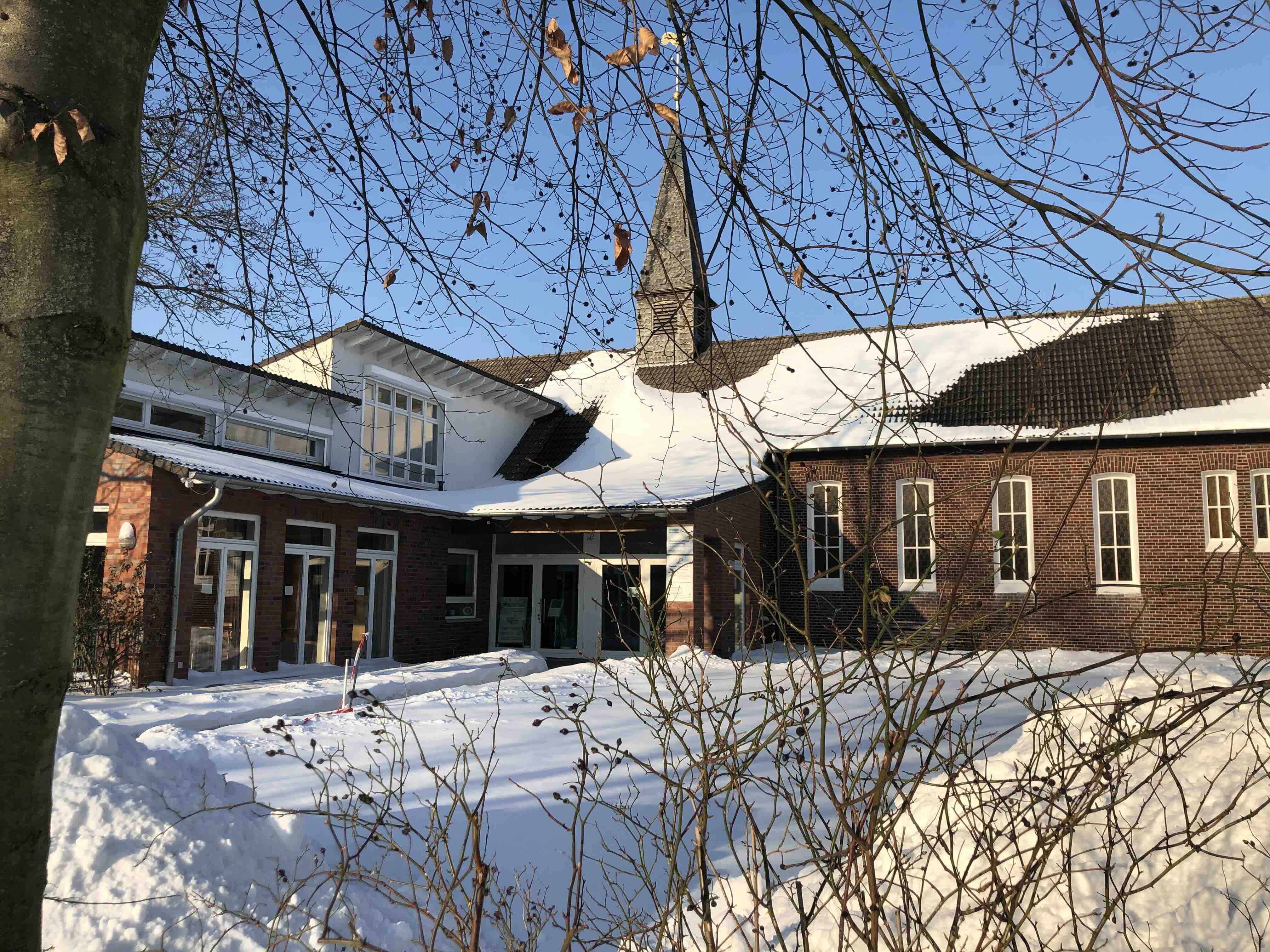 Weihnachtsstern über der Christuskirche