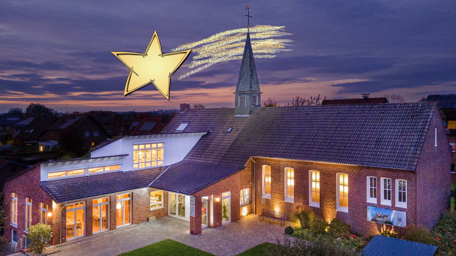 Weihnachtsstern über der Christuskirche